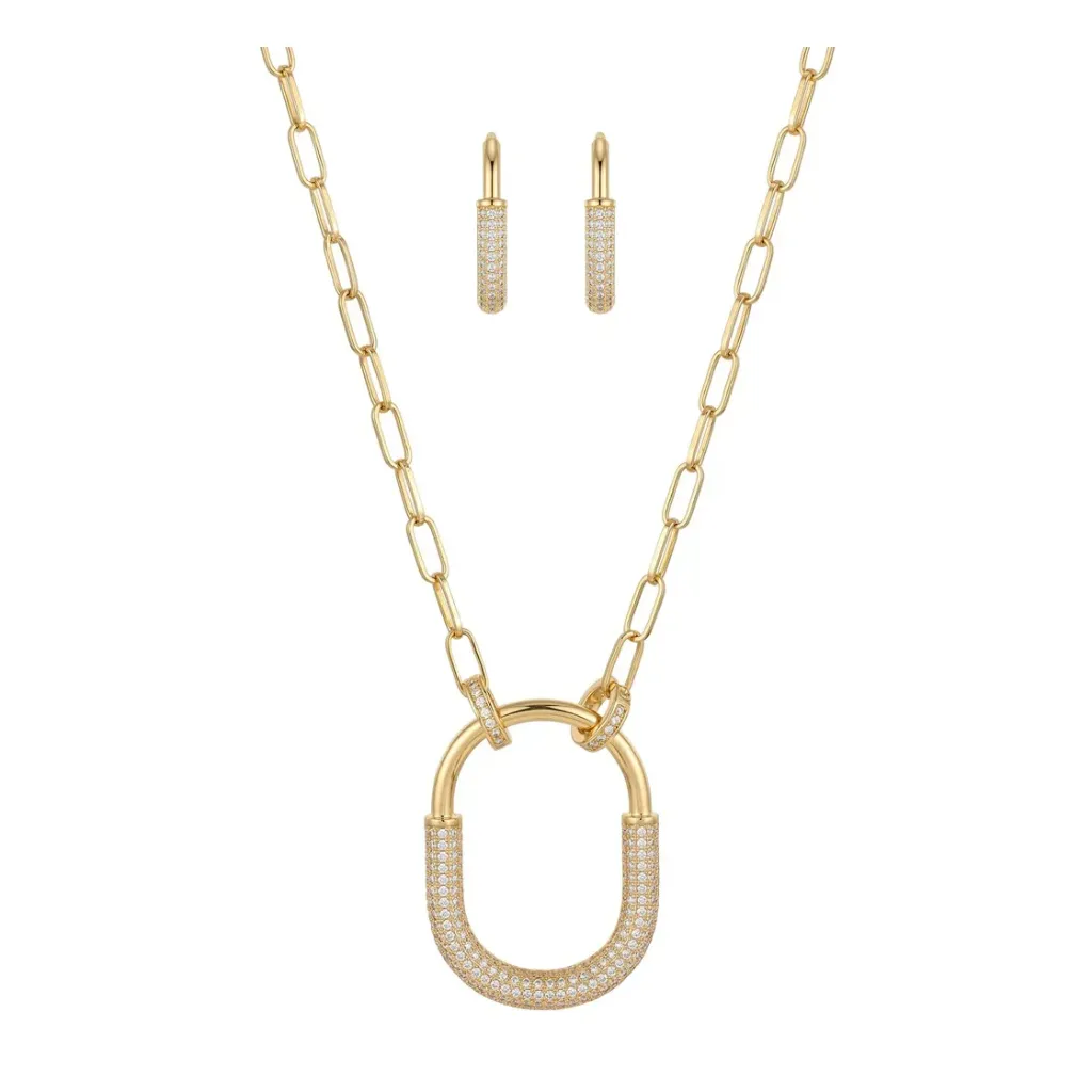 Tiffany-Inspired Diamond Oval Link Set