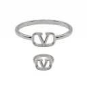 Signature V Bracelet & Ring Set